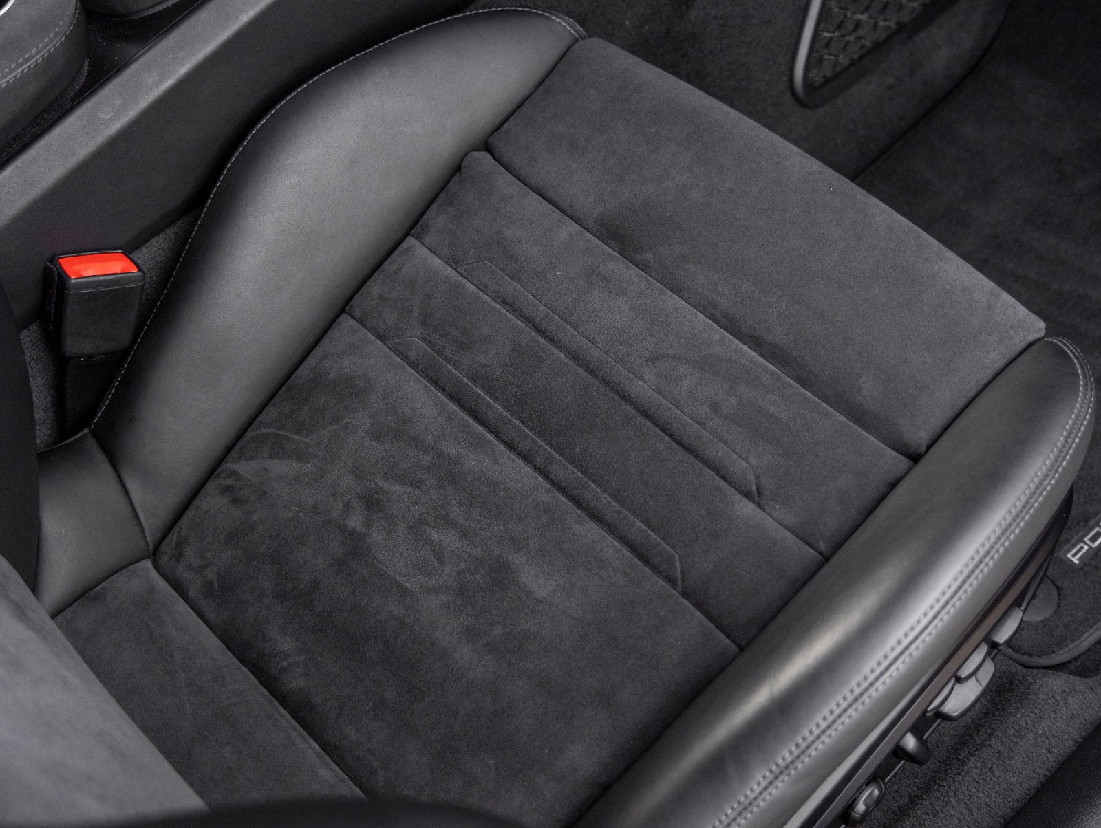 2022 Porsche Panamera GTS