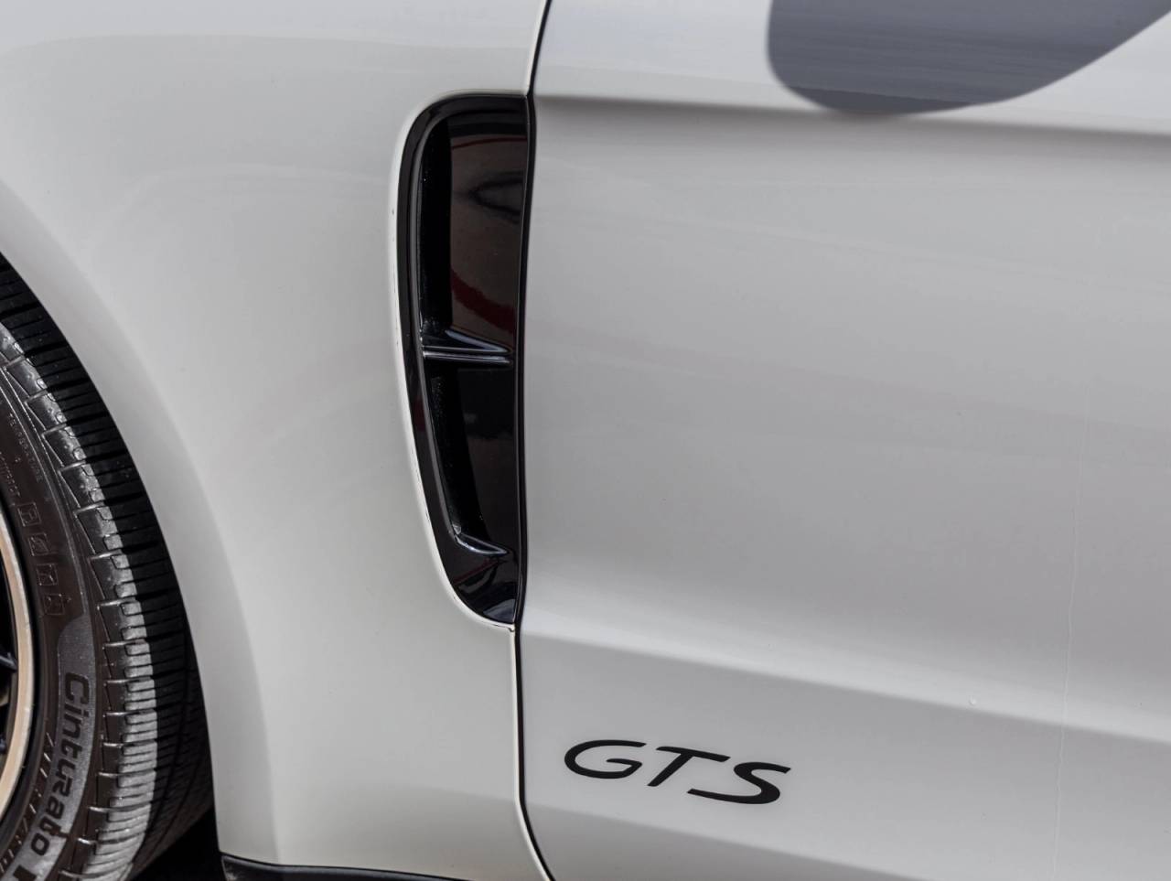 2022 Porsche Panamera Panamera GTS