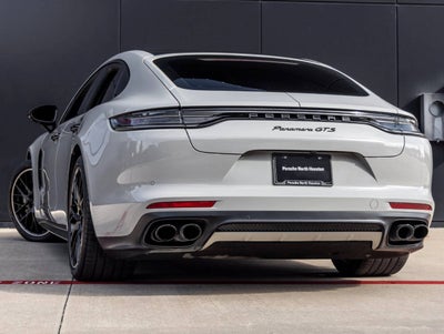 2022 Porsche Panamera Panamera GTS