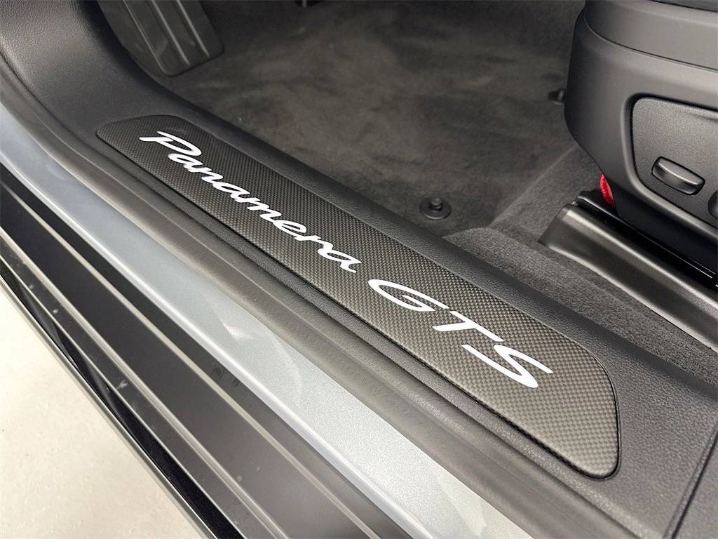 2026 Porsche Panamera Panamera GTS