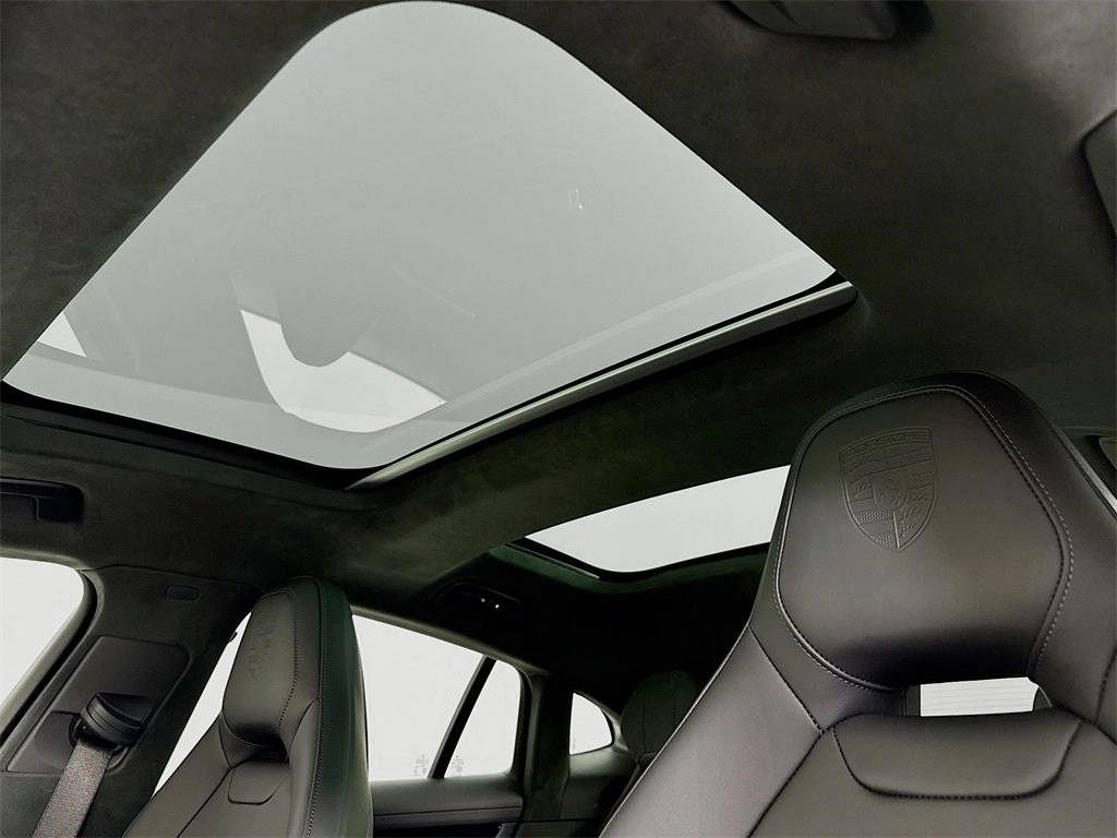 2026 Porsche Panamera Panamera GTS