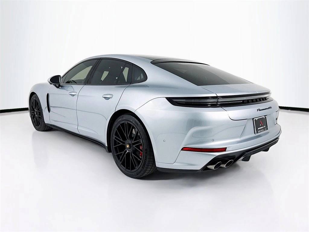 2026 Porsche Panamera Panamera GTS