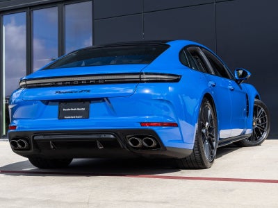 2025 Porsche Panamera Panamera GTS