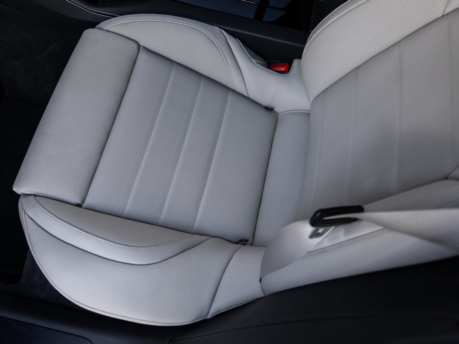 2025 Porsche Panamera Panamera GTS