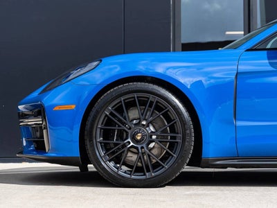 2025 Porsche Panamera Panamera GTS