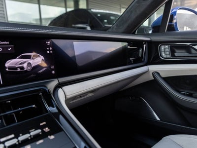 2025 Porsche Panamera Panamera GTS