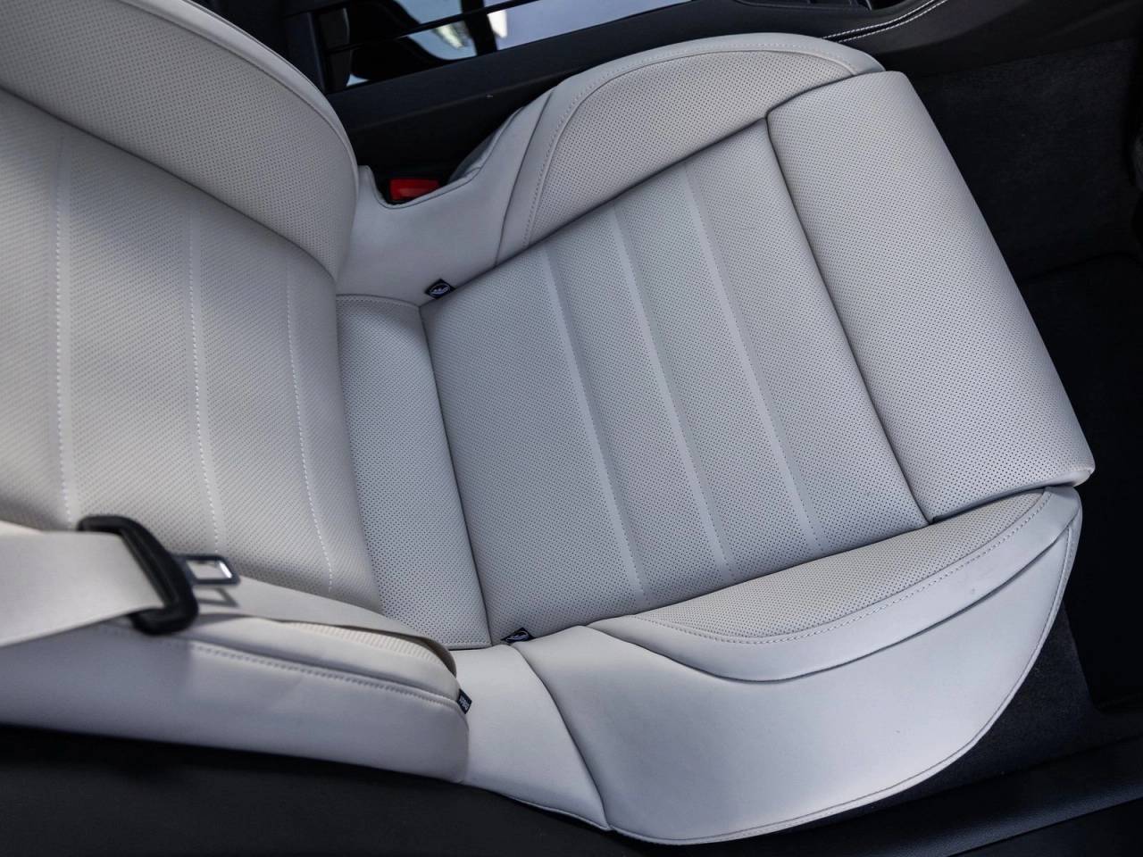 2025 Porsche Panamera Panamera GTS