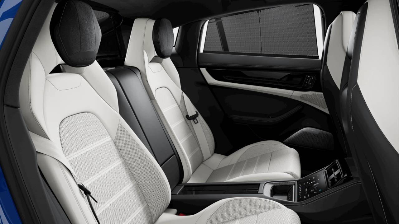 2025 Porsche Panamera Panamera GTS