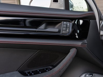 2026 Porsche Panamera Panamera GTS