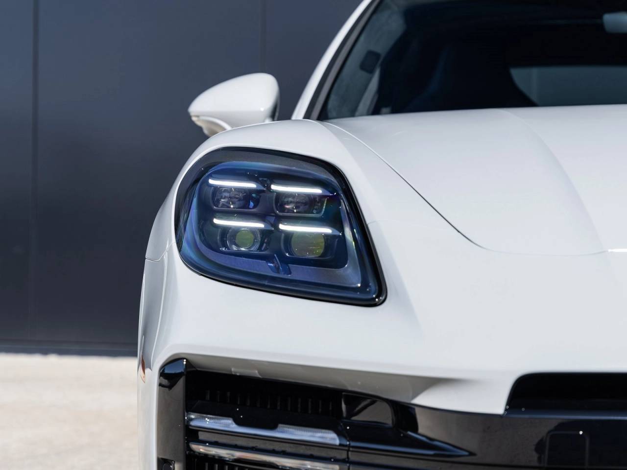 2026 Porsche Panamera Panamera GTS