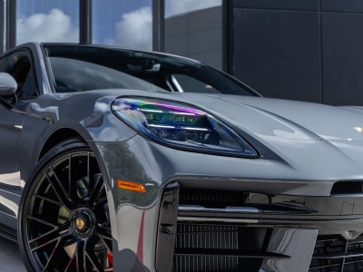 2026 Porsche Panamera Panamera GTS