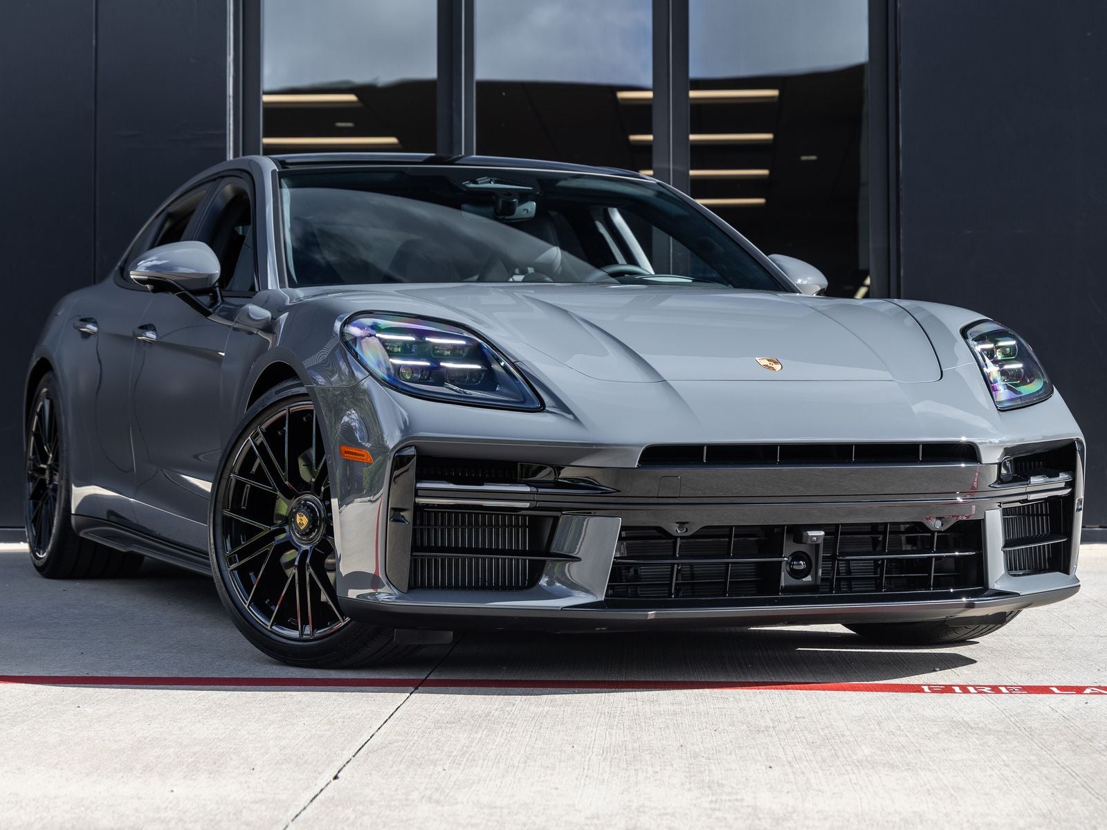2026 Porsche Panamera Panamera GTS