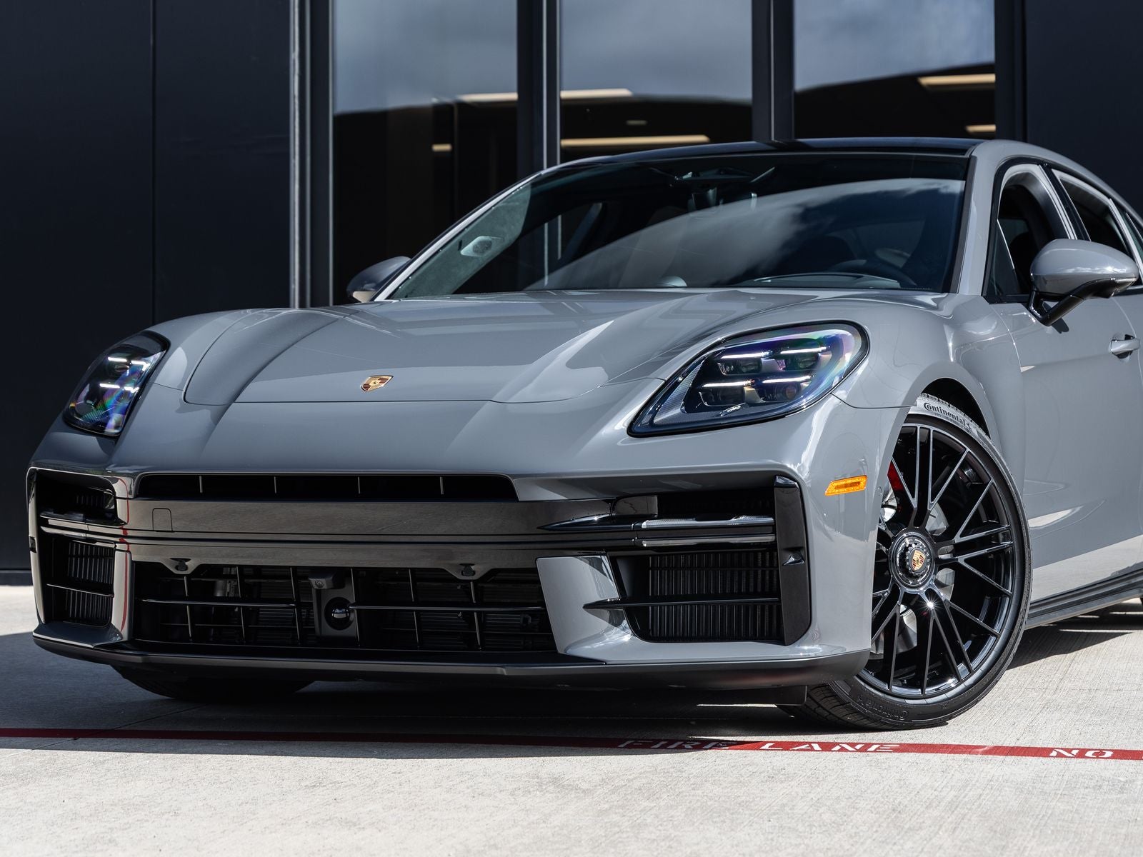 2026 Porsche Panamera Panamera GTS