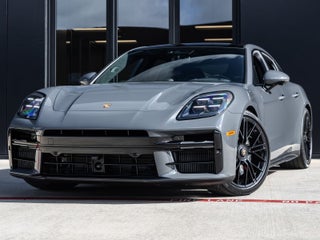 2026 Porsche Panamera Panamera GTS