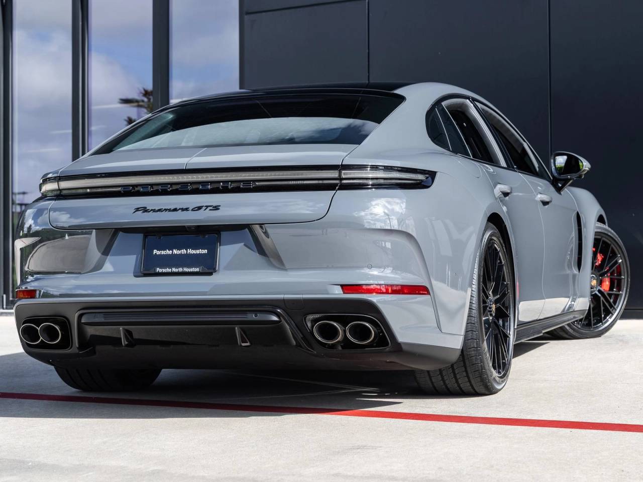 2026 Porsche Panamera Panamera GTS
