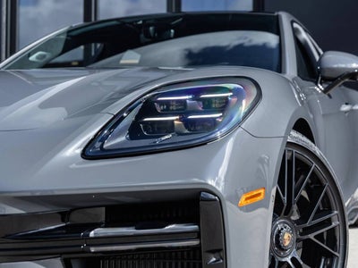2026 Porsche Panamera Panamera GTS