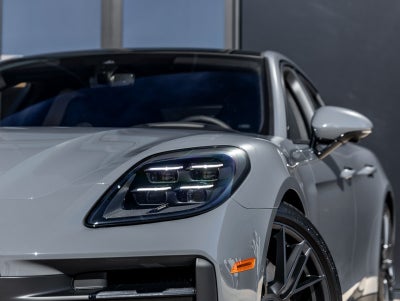 2026 Porsche Panamera Panamera GTS