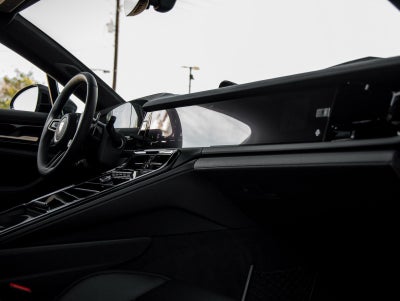 2026 Porsche Panamera Panamera GTS