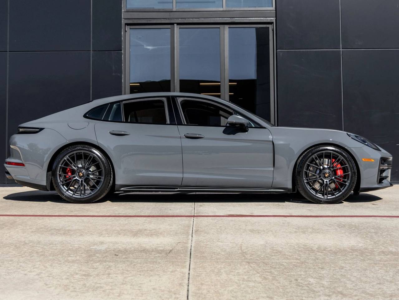 2026 Porsche Panamera Panamera GTS