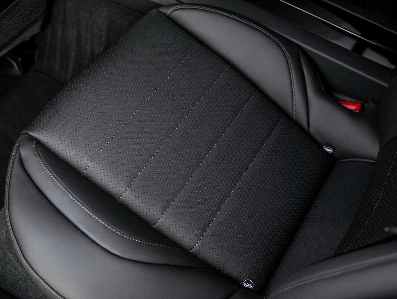 2026 Porsche Panamera Panamera GTS