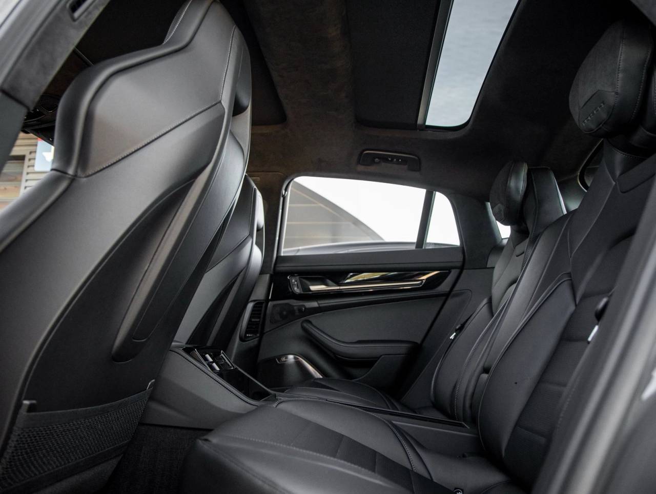 2026 Porsche Panamera Panamera GTS