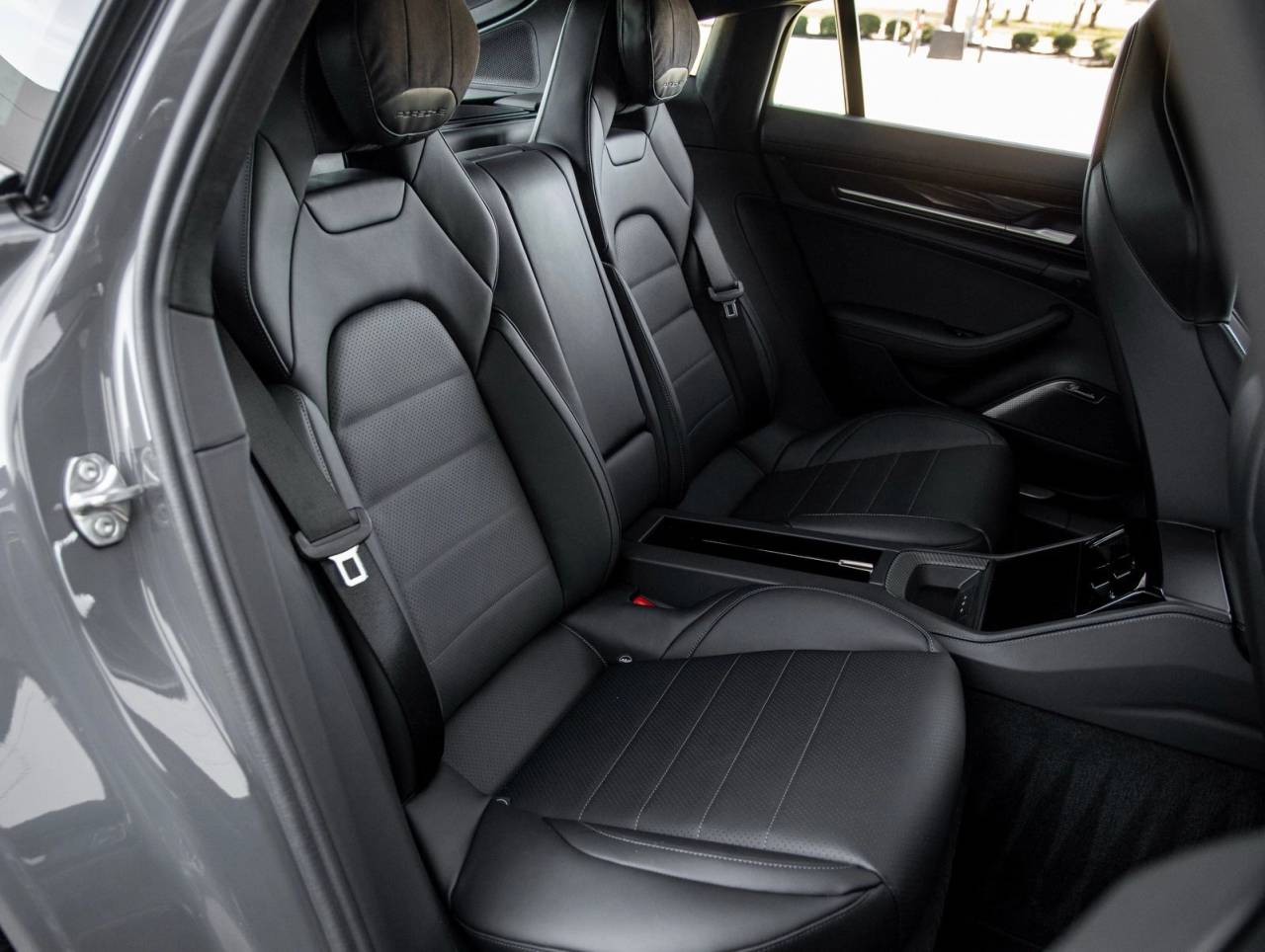 2026 Porsche Panamera Panamera GTS