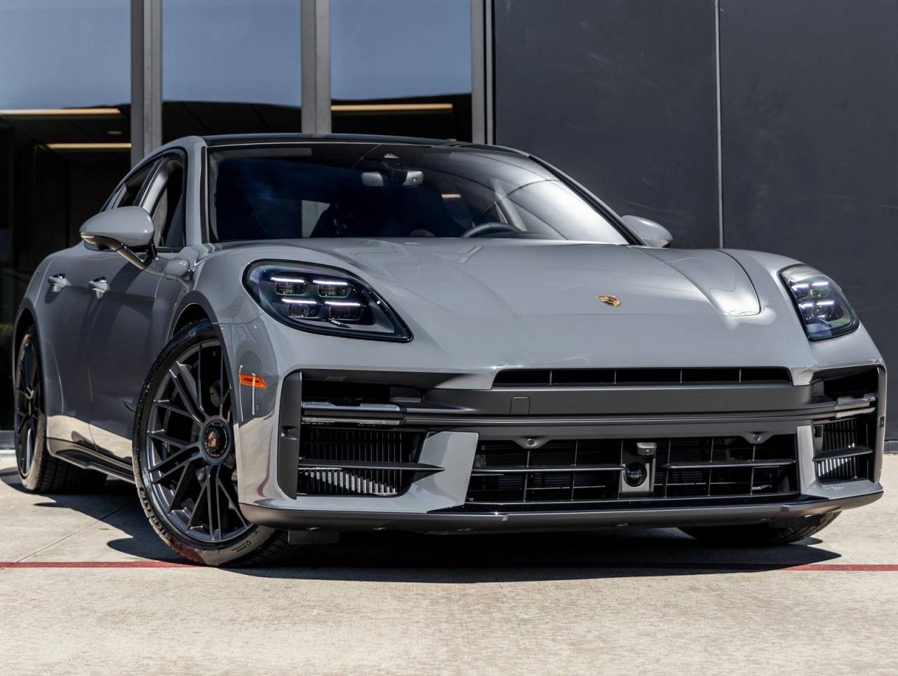 2026 Porsche Panamera Panamera GTS