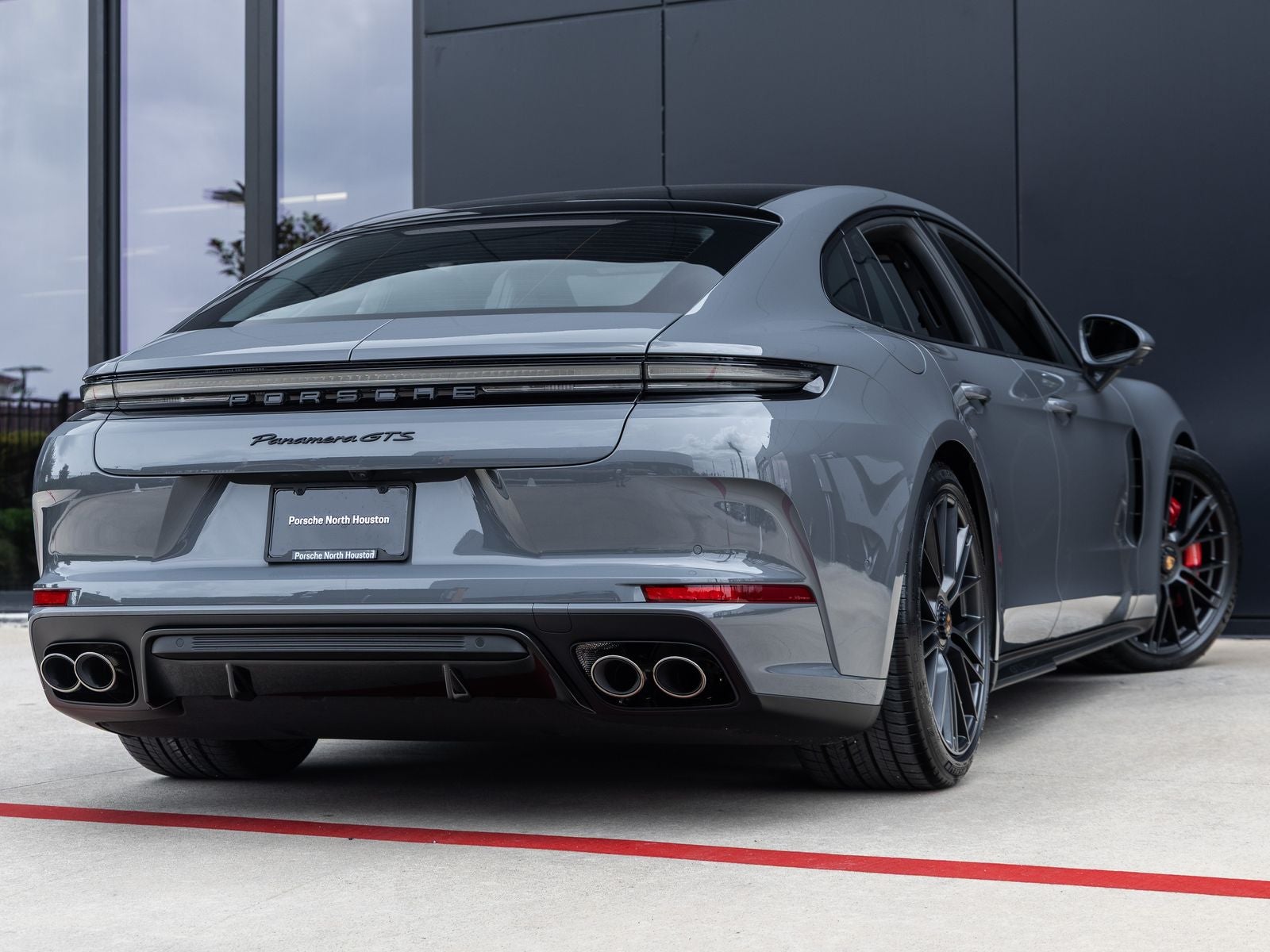 2026 Porsche Panamera GTS