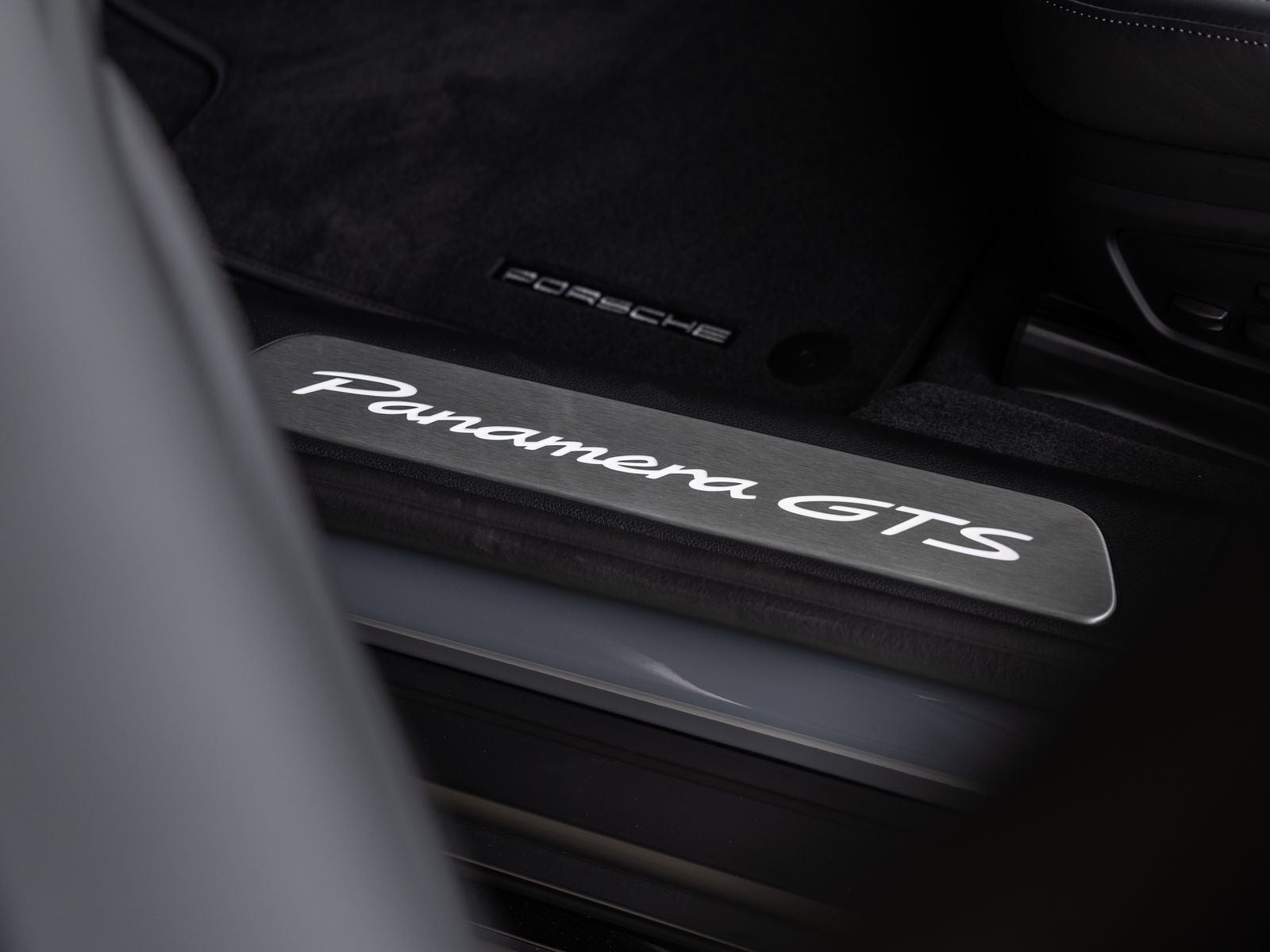 2026 Porsche Panamera GTS