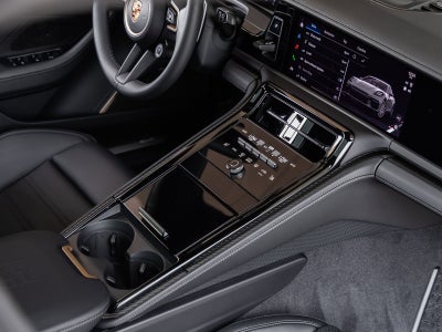 2026 Porsche Panamera GTS