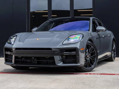 2026 Porsche Panamera GTS