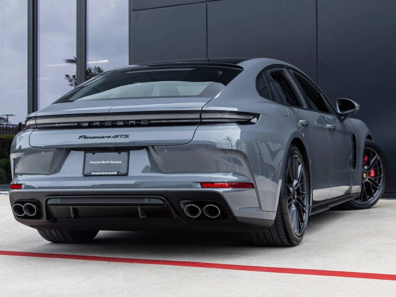 2026 Porsche Panamera GTS