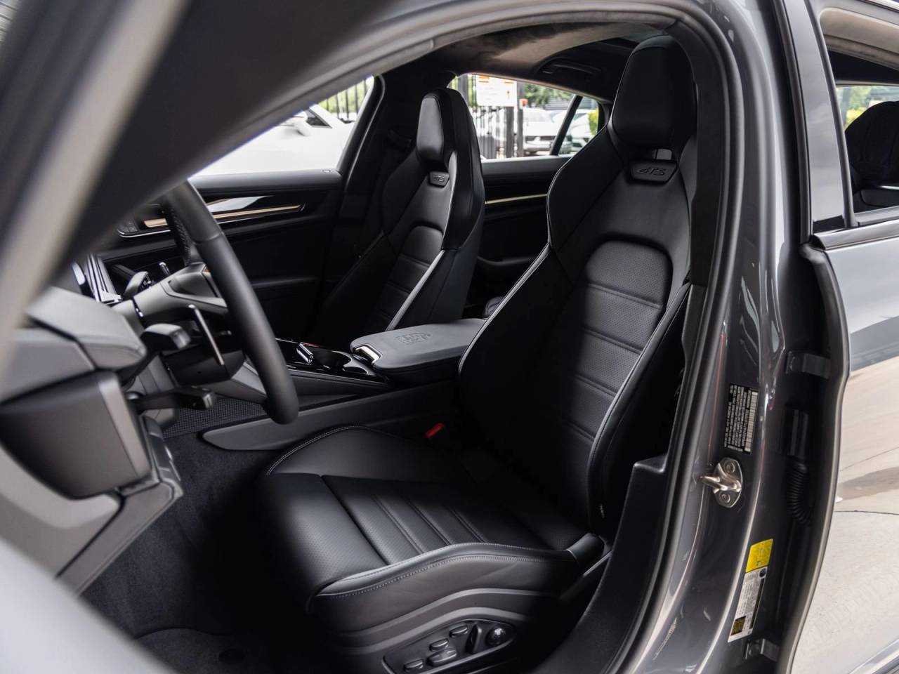 2026 Porsche Panamera GTS