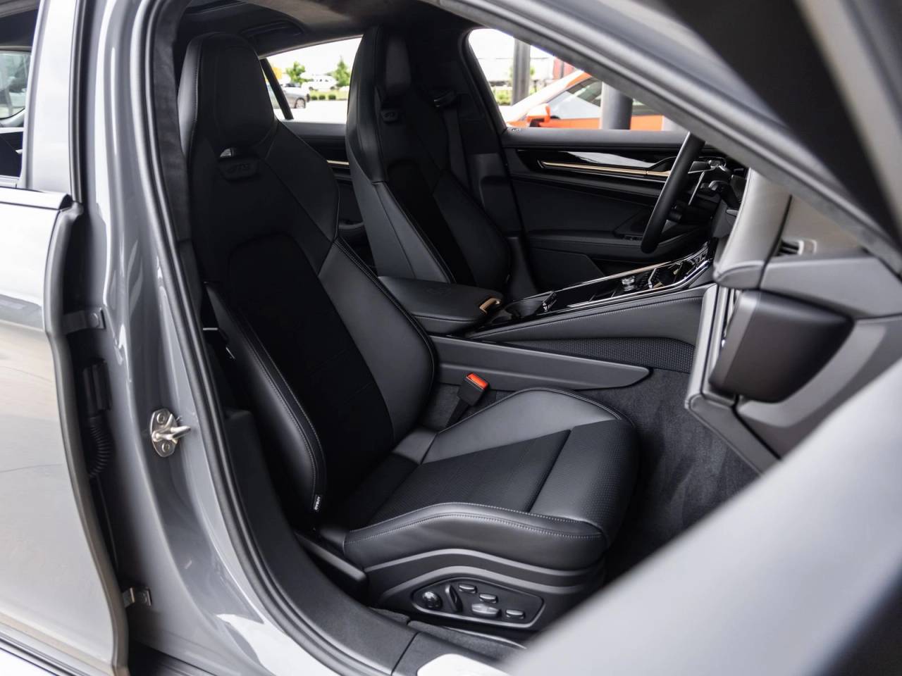 2026 Porsche Panamera GTS