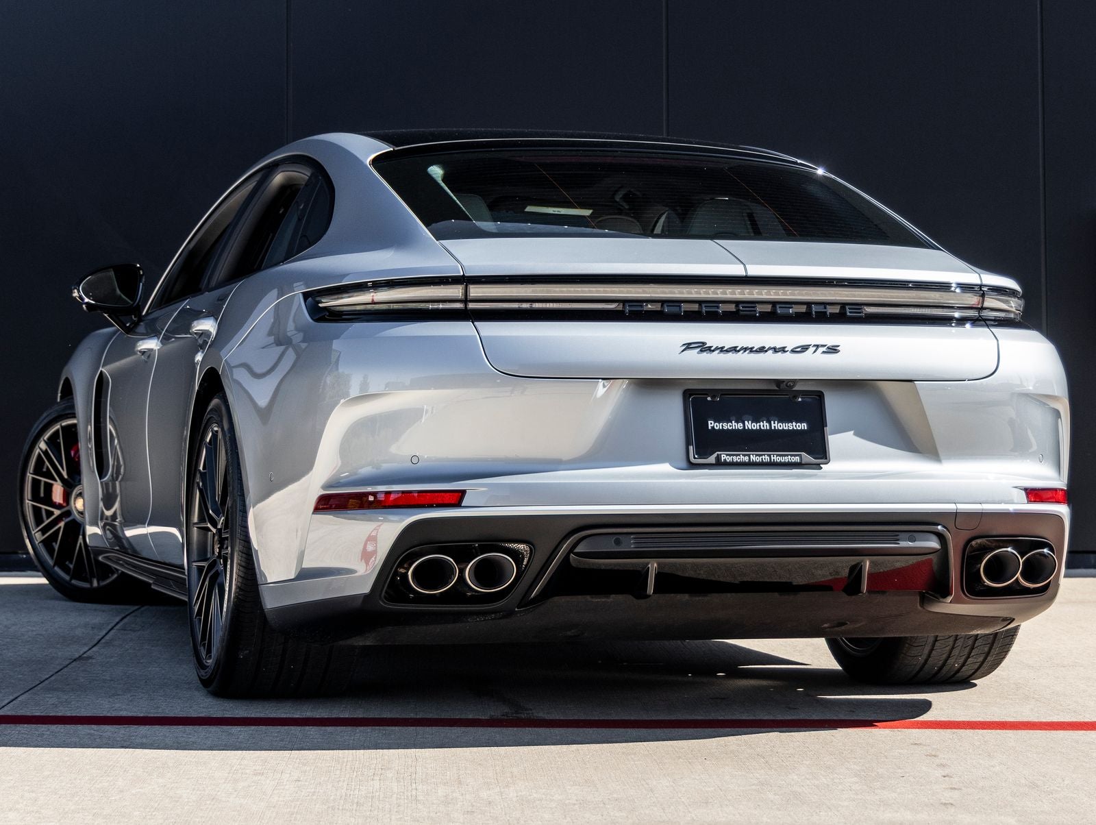 2026 Porsche Panamera GTS