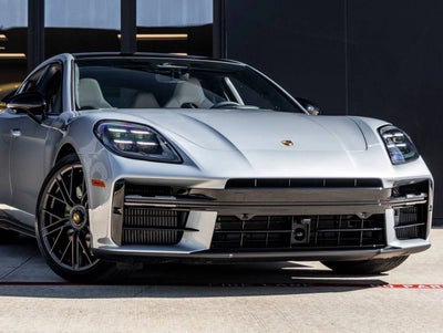2026 Porsche Panamera GTS