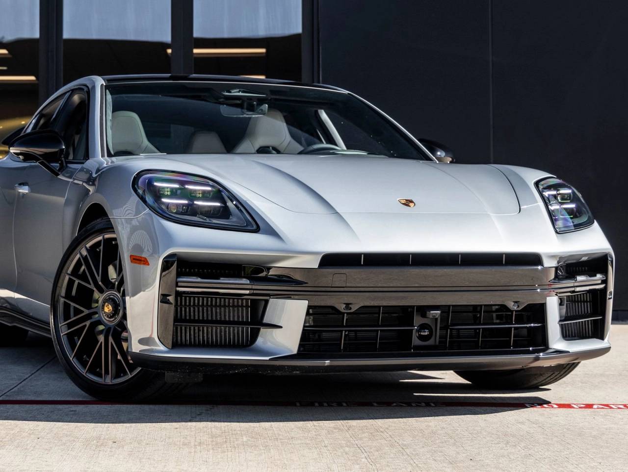 2026 Porsche Panamera GTS