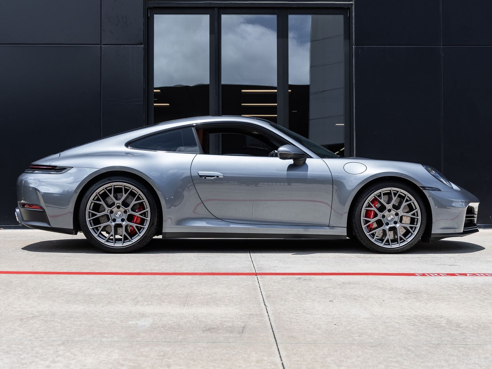2025 Porsche 911 Carrera S