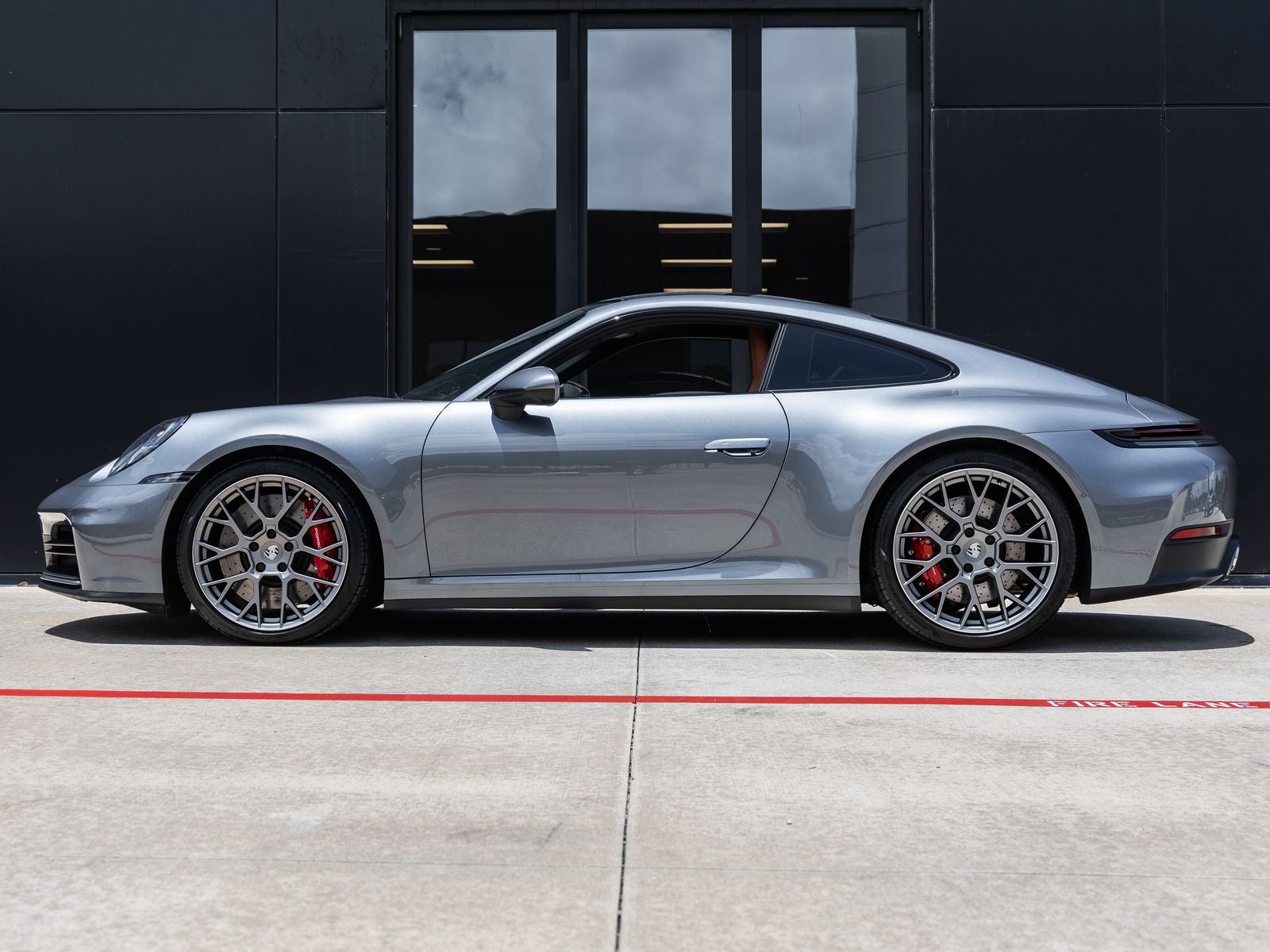 2025 Porsche 911 Carrera S
