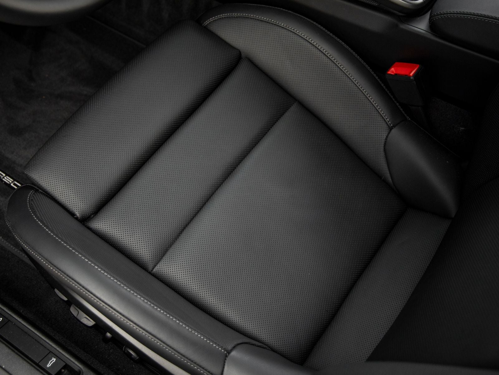 2026 Porsche 911 Carrera 4S