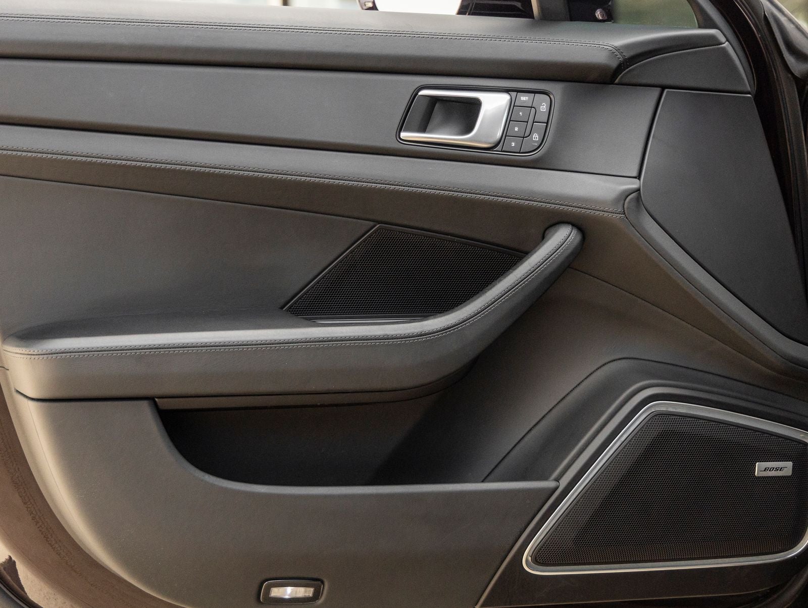 2022 Porsche Panamera Panamera Platinum Edition