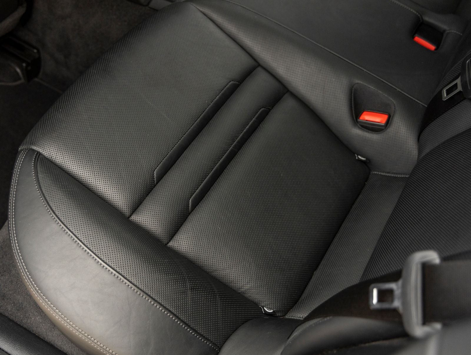 2022 Porsche Panamera Panamera Platinum Edition