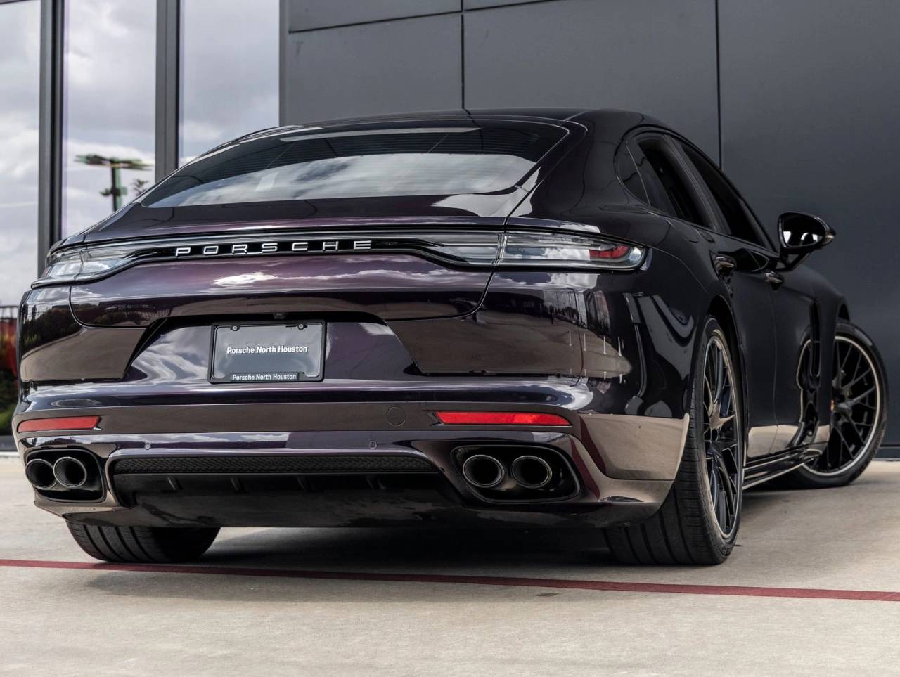 2022 Porsche Panamera Panamera Platinum Edition