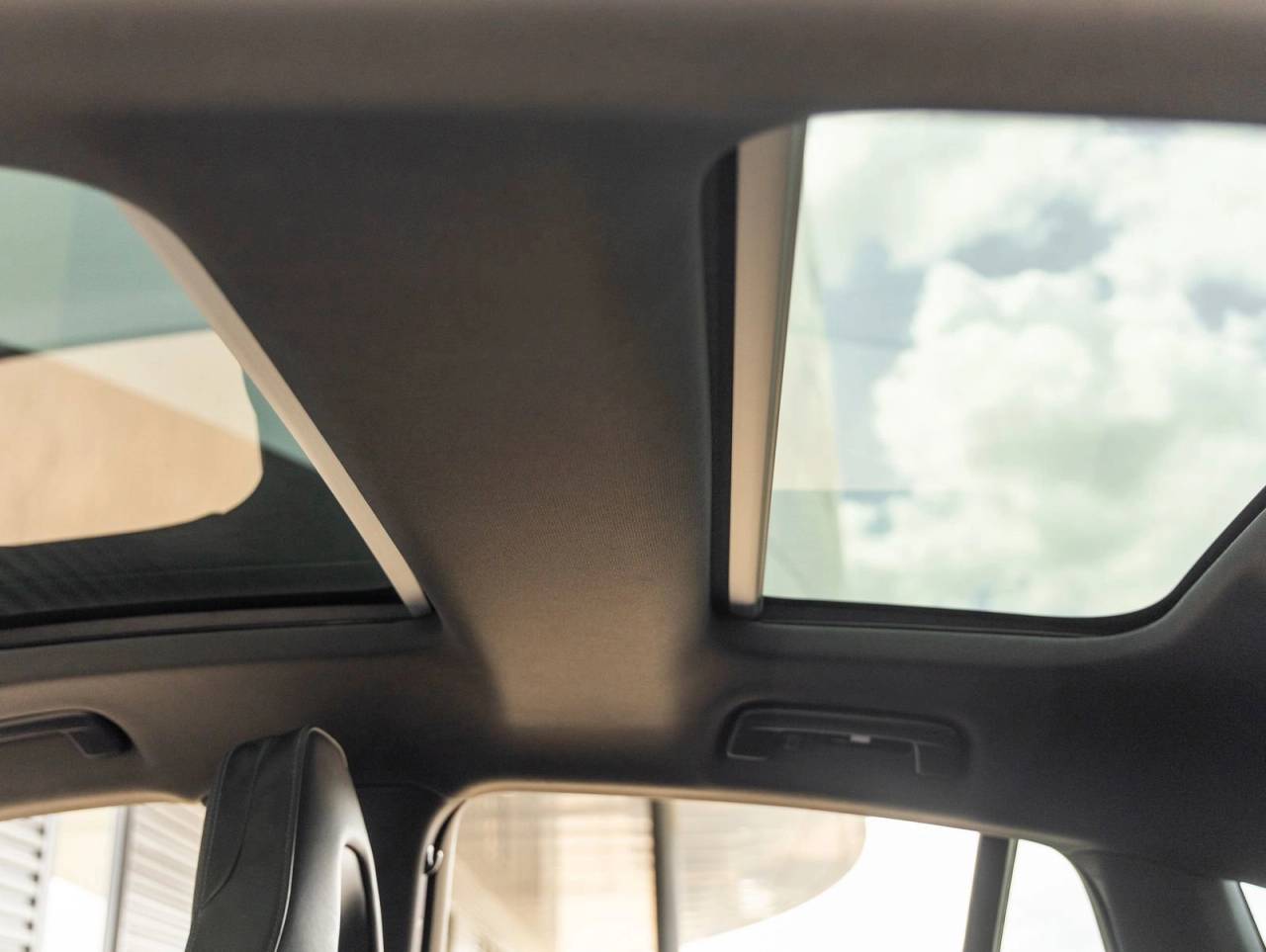 2022 Porsche Panamera Panamera Platinum Edition