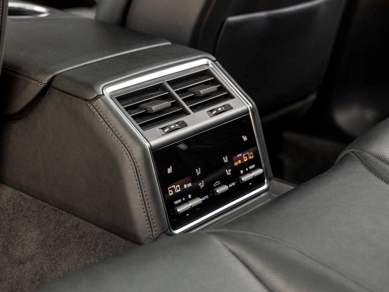 2022 Porsche Panamera Panamera Platinum Edition