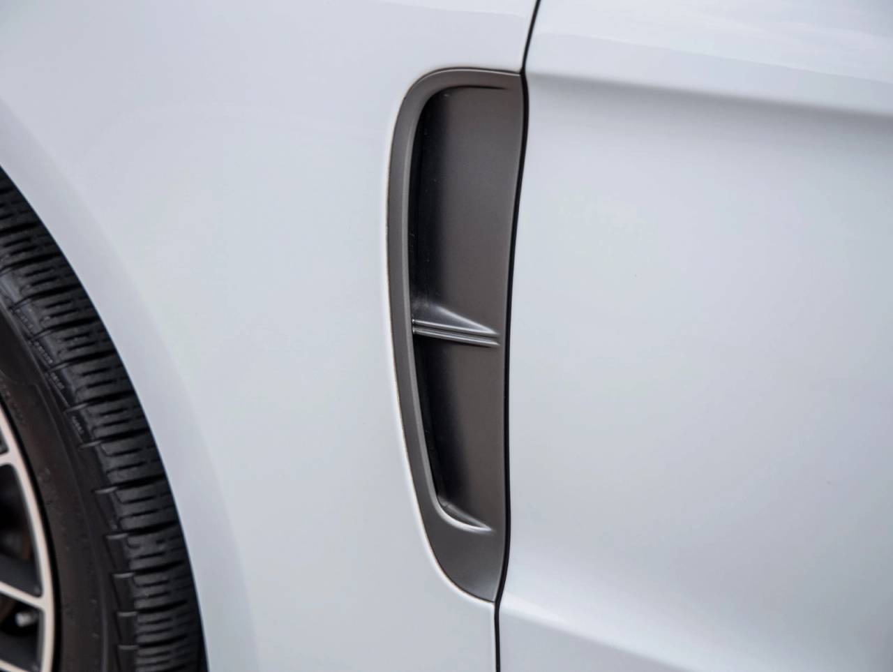 2023 Porsche Panamera Panamera Platinum Edition