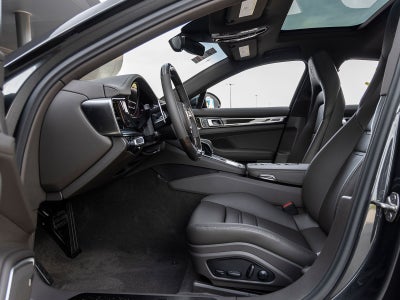2023 Porsche Panamera Platinum Edition