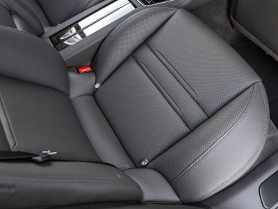 2023 Porsche Panamera Platinum Edition