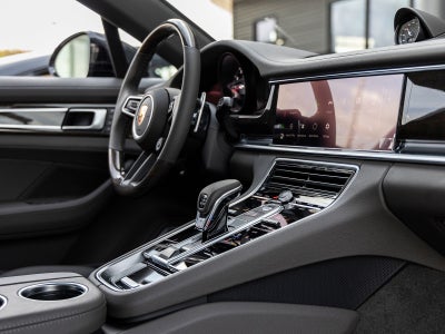 2023 Porsche Panamera Platinum Edition