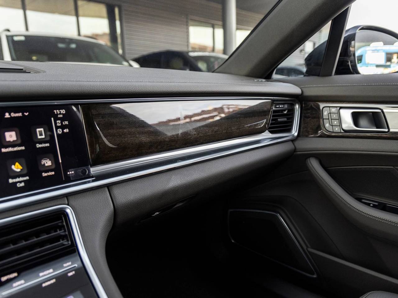 2023 Porsche Panamera Platinum Edition